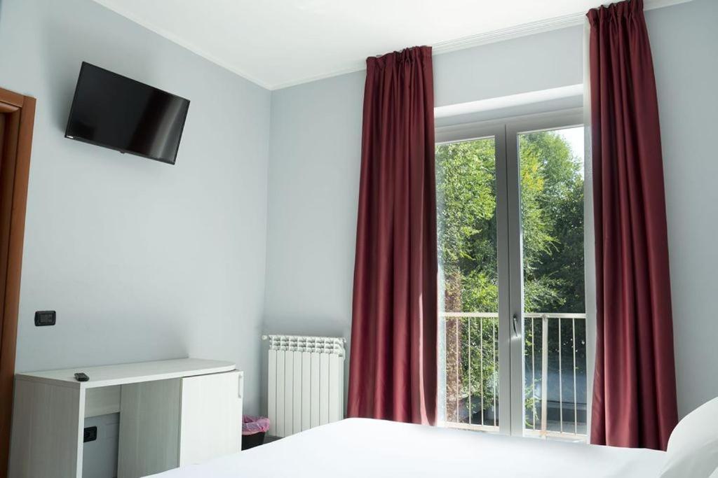 Hotel Pone Sesto San Giovanni Kültér fotó